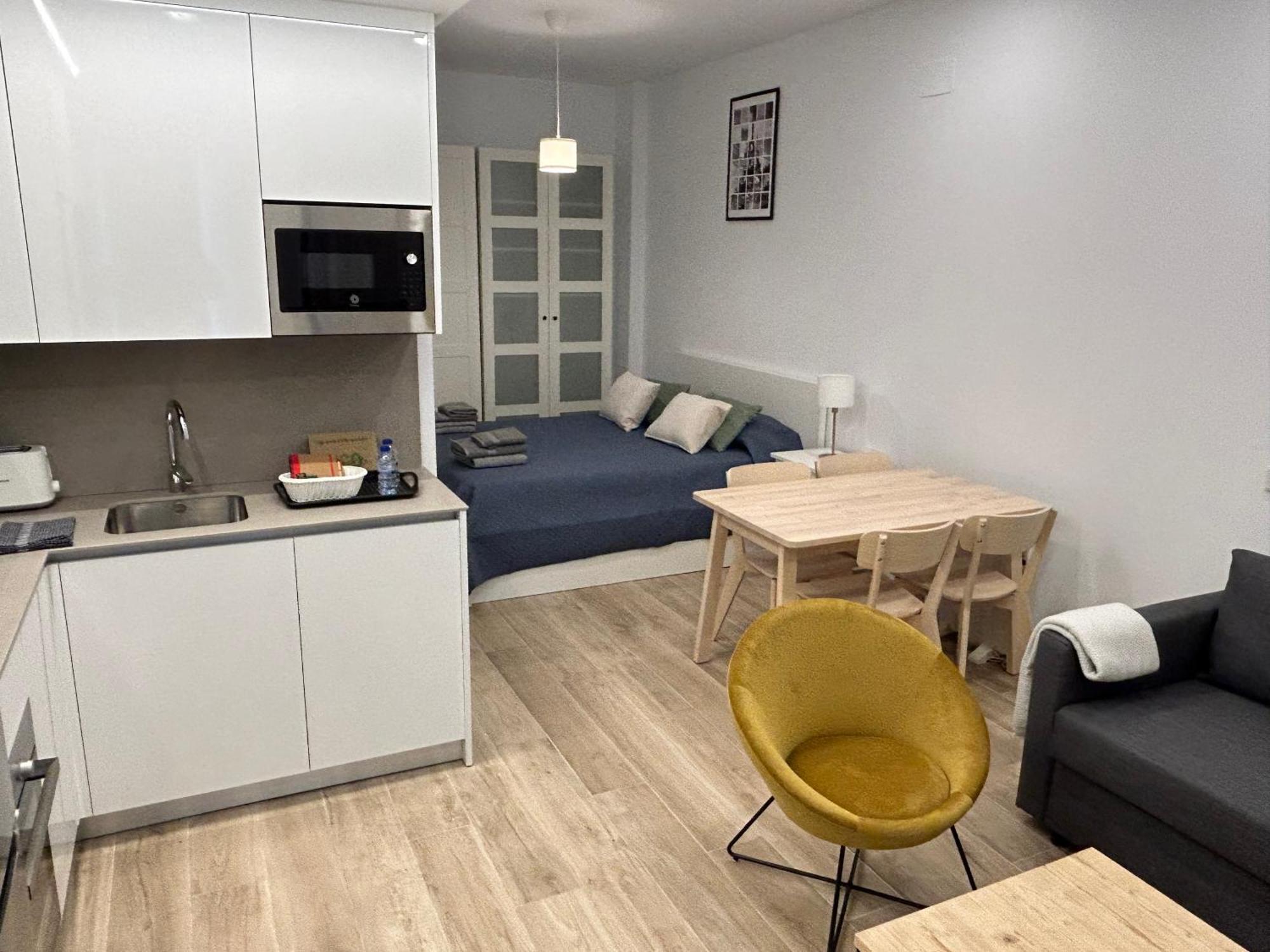 Azca-Bernabeu Apartments مدريد الغرفة الصورة