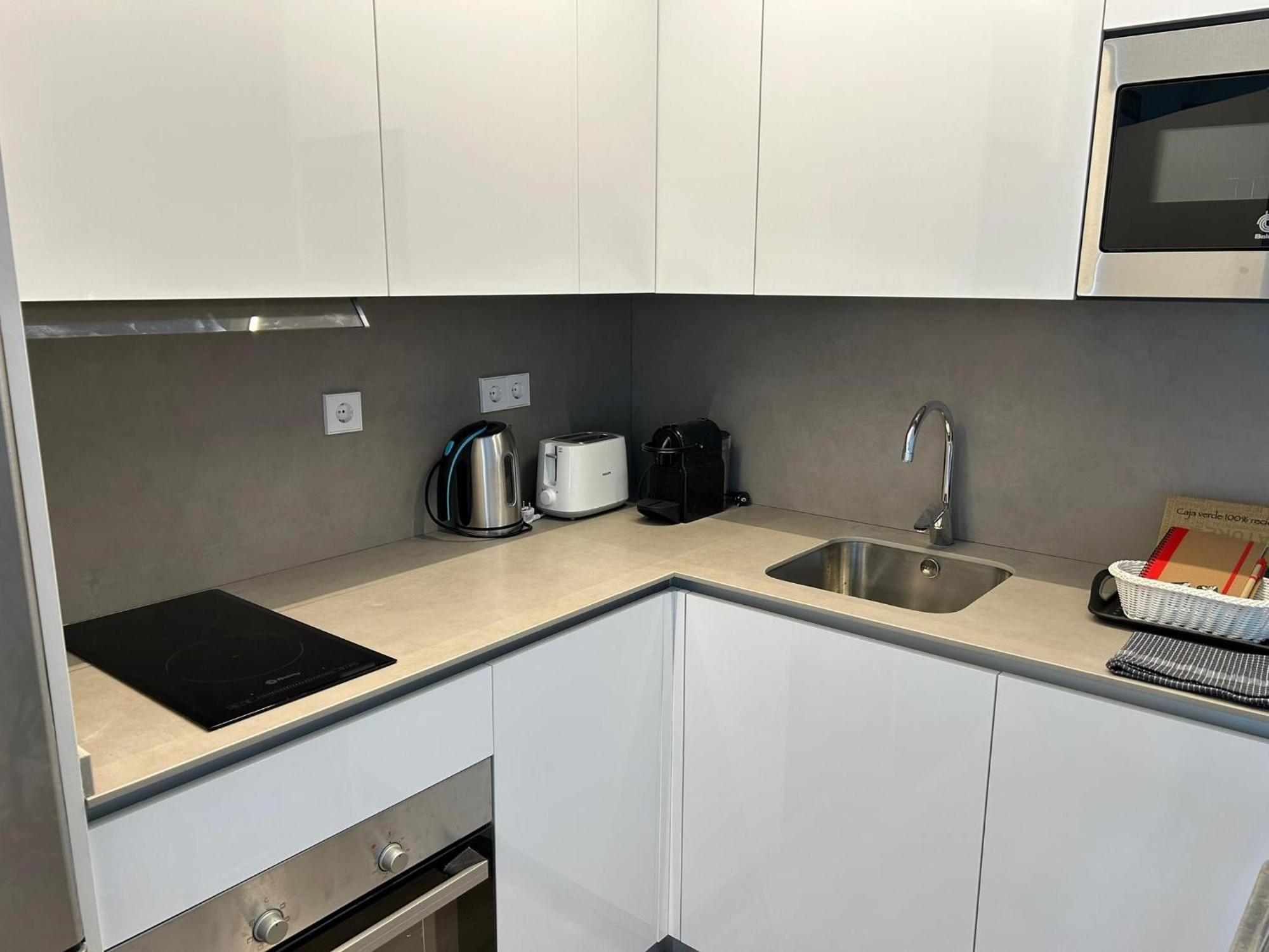 Azca-Bernabeu Apartments مدريد المظهر الخارجي الصورة